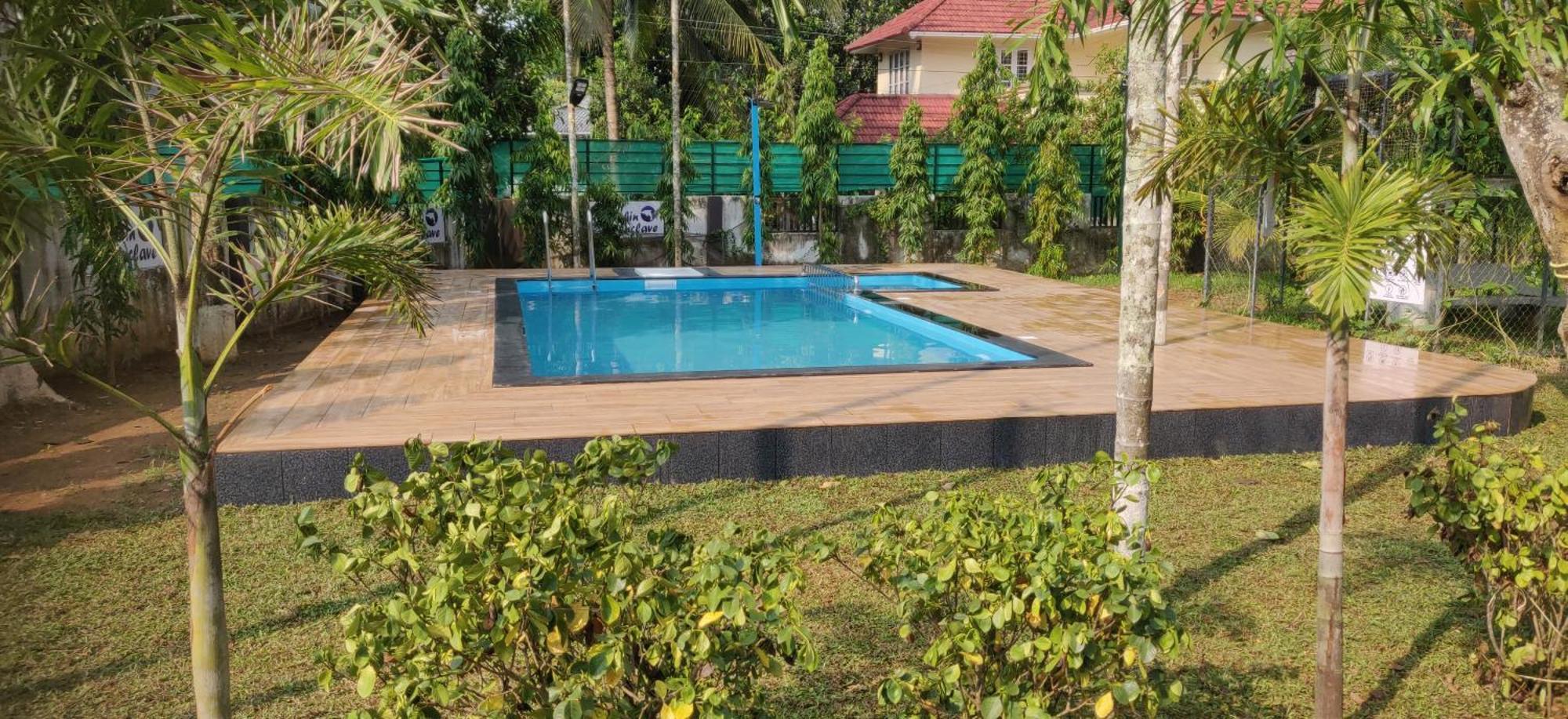 Dolphin Enclave Service Studio Apartments Kalpatta Exterior foto